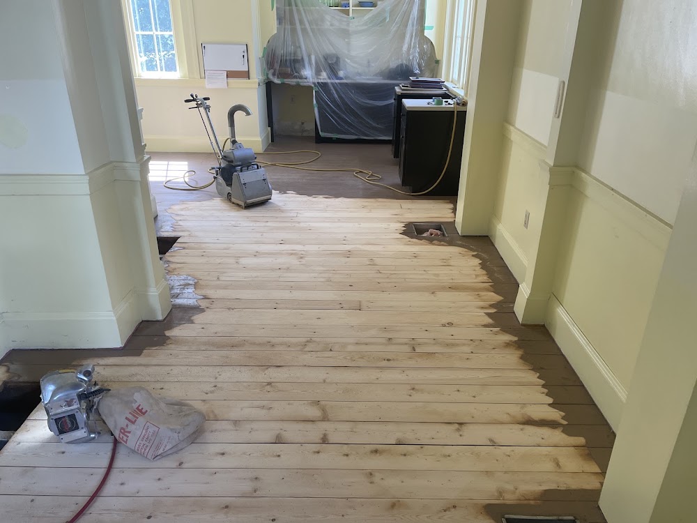 Custom Hardwood Floors work